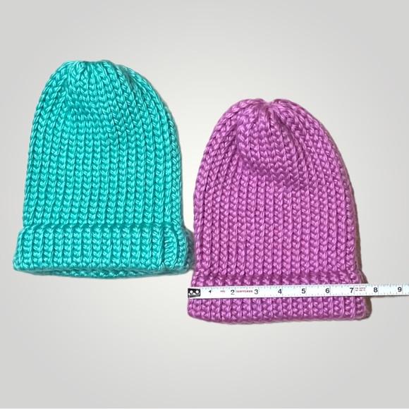 Lot/2 Handmade Knit Winter Hats - Picture 2 of 13